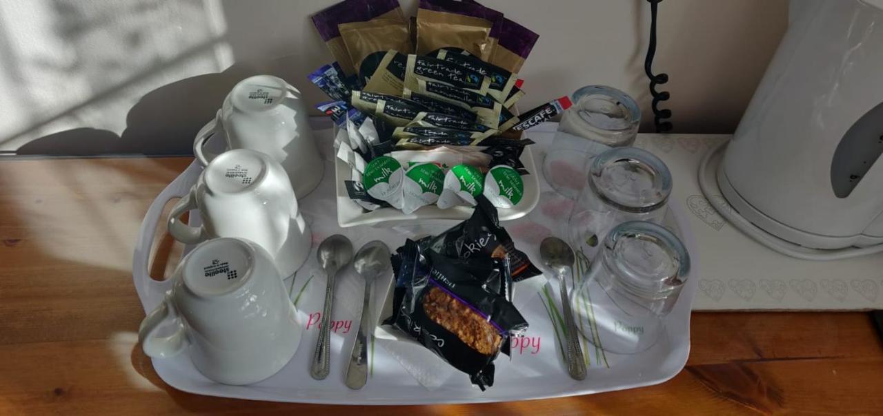 Penryn Guest House, Ensuite Rooms, Free Parking And Free Wifi Maison d'hôtes 4*